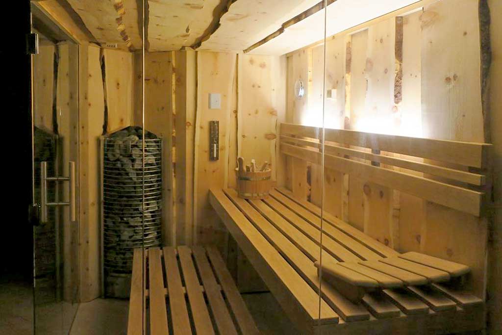 Sauna mit Glasfront